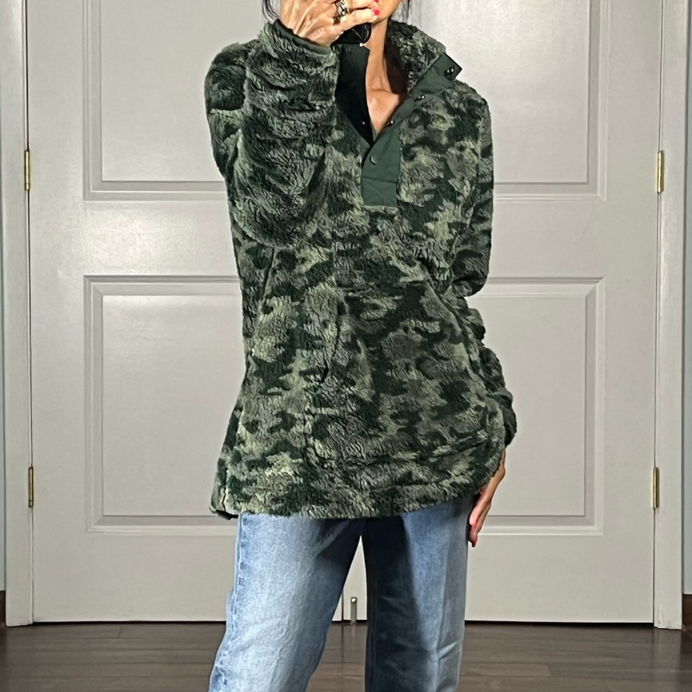 Eddie Bauer camouflage half button fleece size M - Picture 2 of 12